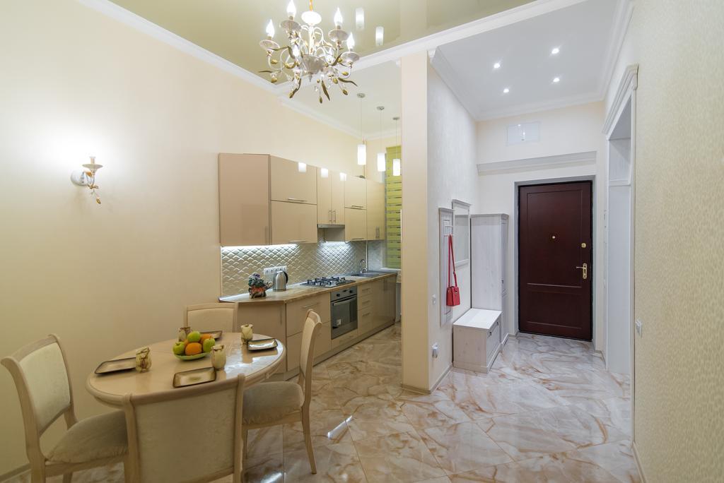 Vip Apartment na Derebasovskoi Odessa Eksteriør bilde
